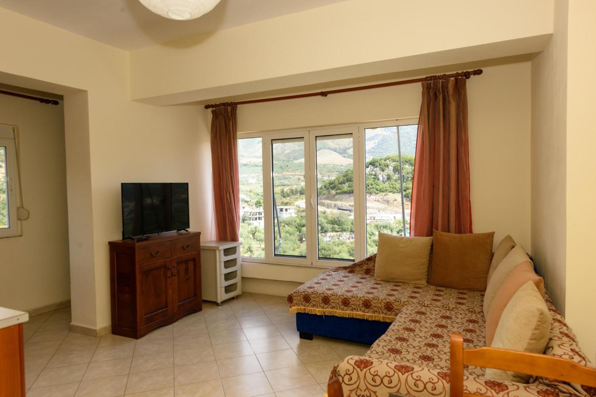 Vasili'S Family Apartments Himare Ngoại thất bức ảnh