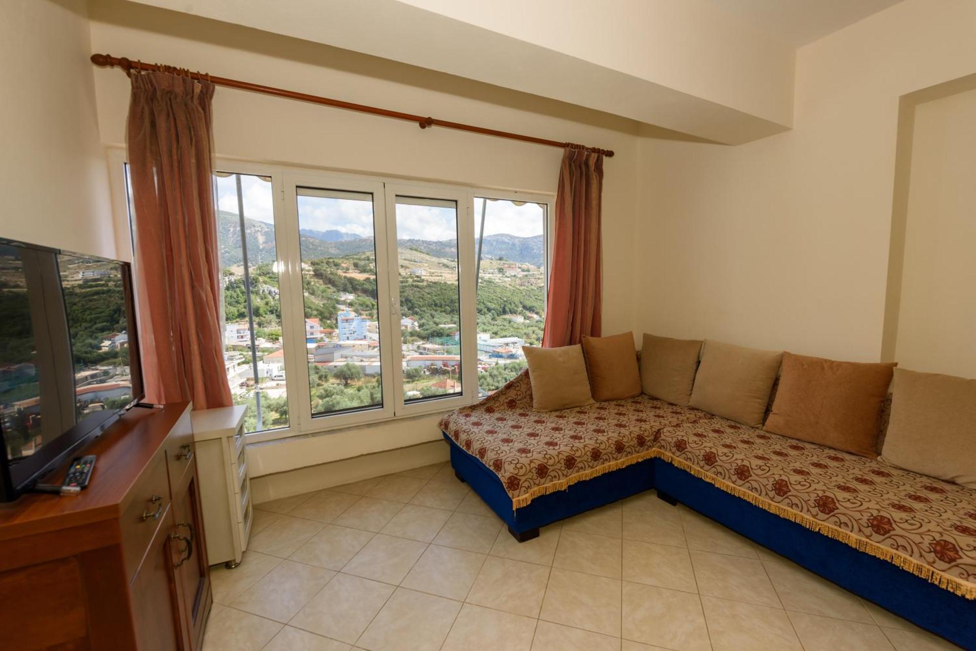 Vasili'S Family Apartments Himare Ngoại thất bức ảnh