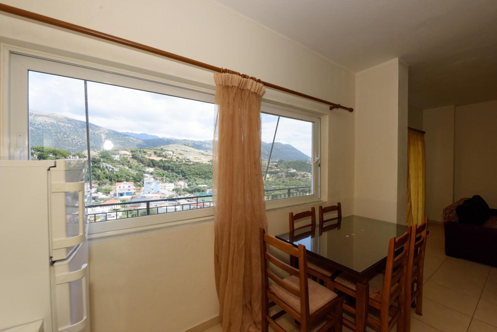 Vasili'S Family Apartments Himare Ngoại thất bức ảnh