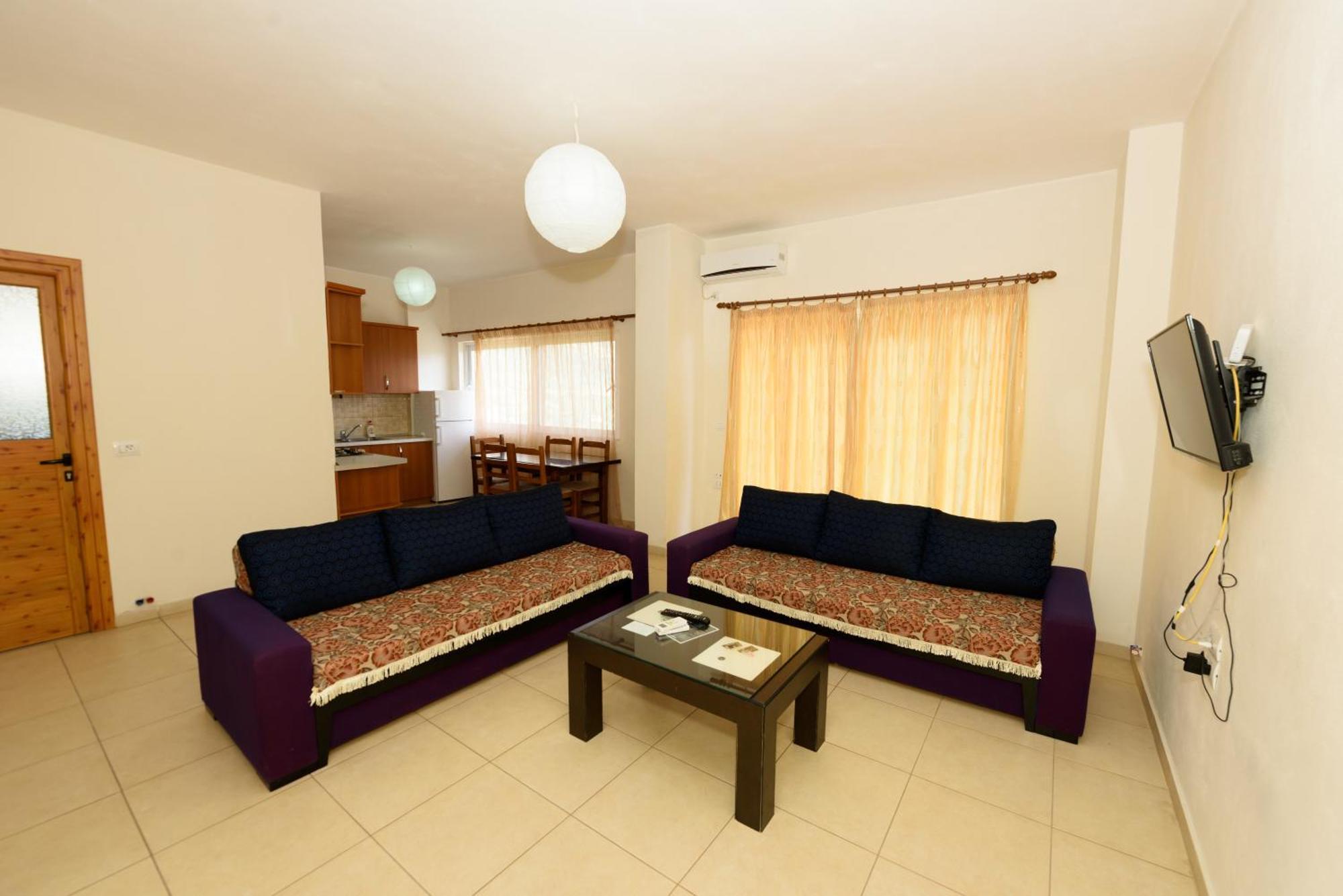 Vasili'S Family Apartments Himare Ngoại thất bức ảnh