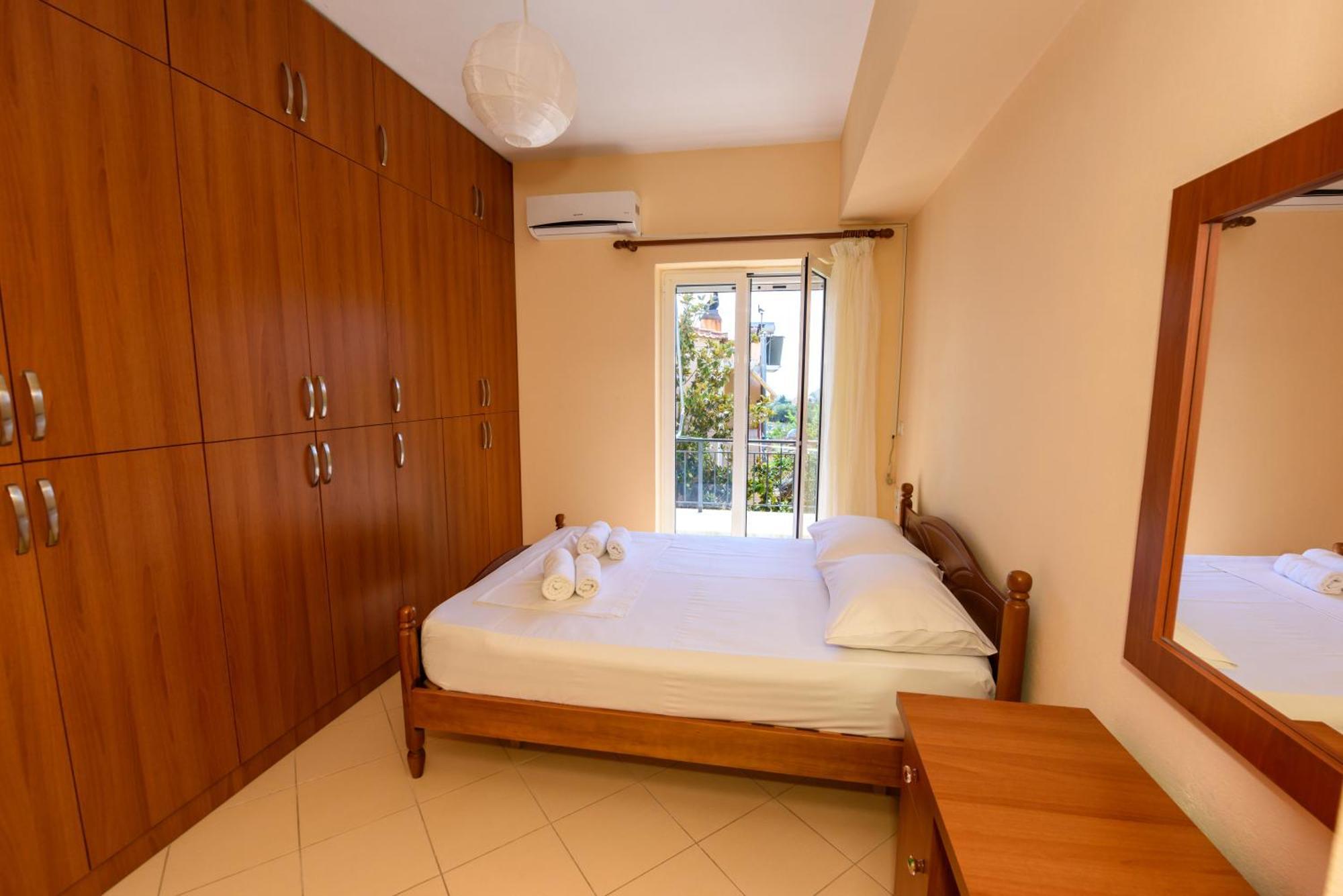 Vasili'S Family Apartments Himare Ngoại thất bức ảnh