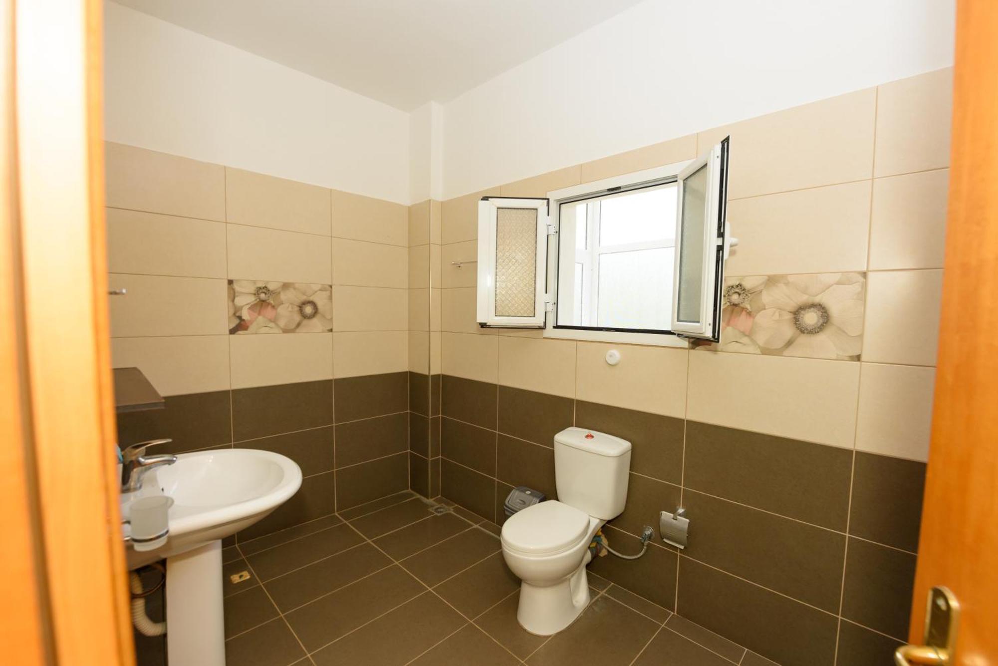 Vasili'S Family Apartments Himare Ngoại thất bức ảnh