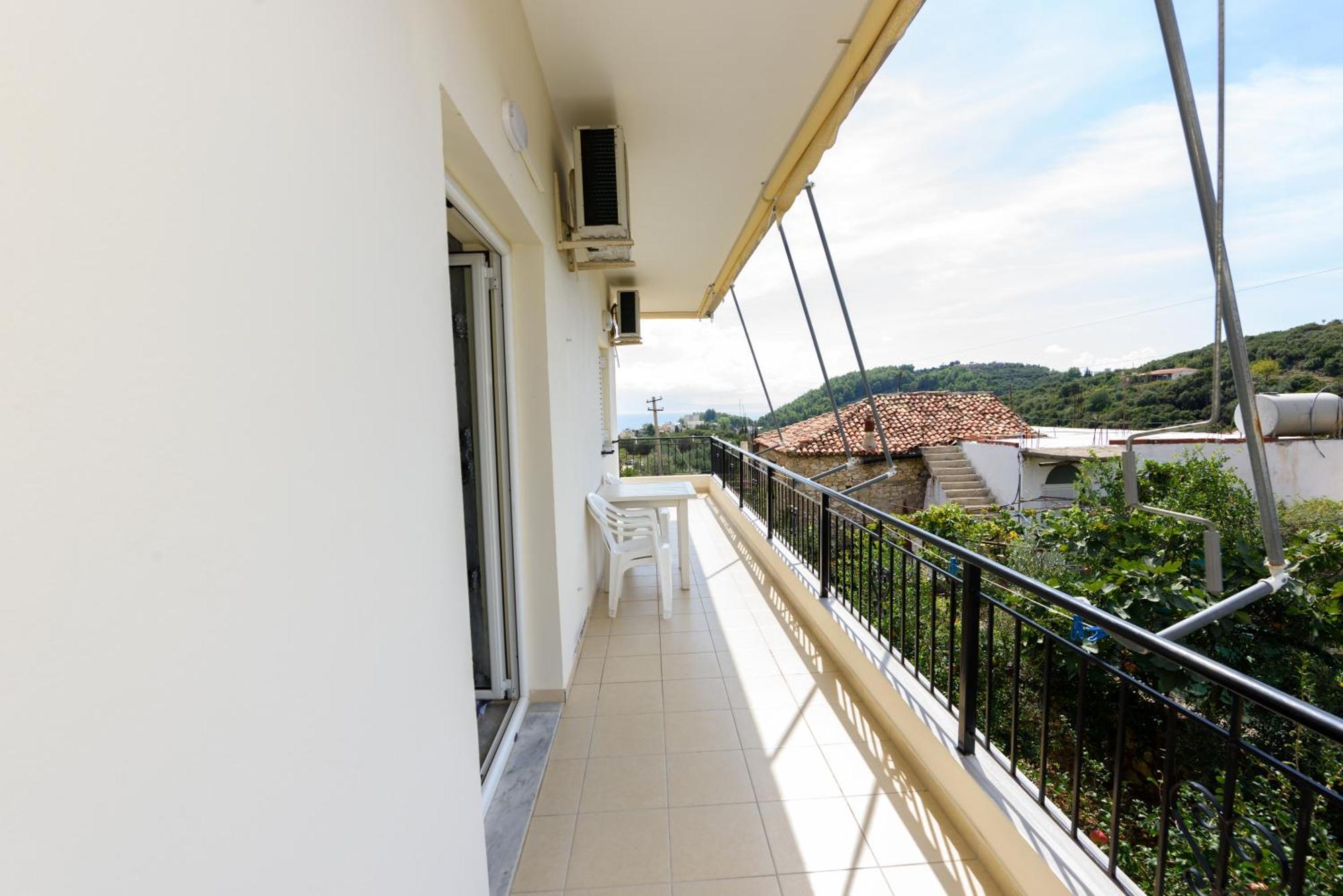 Vasili'S Family Apartments Himare Ngoại thất bức ảnh