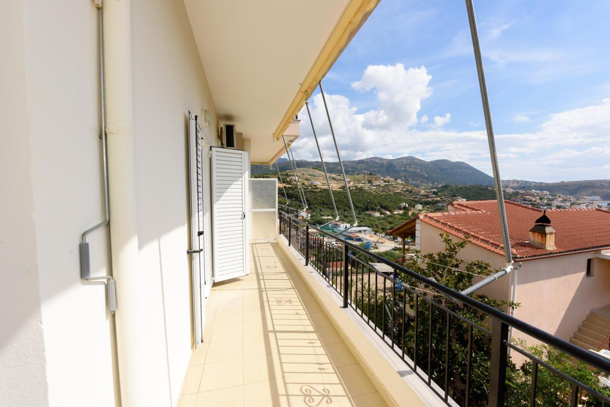 Vasili'S Family Apartments Himare Ngoại thất bức ảnh